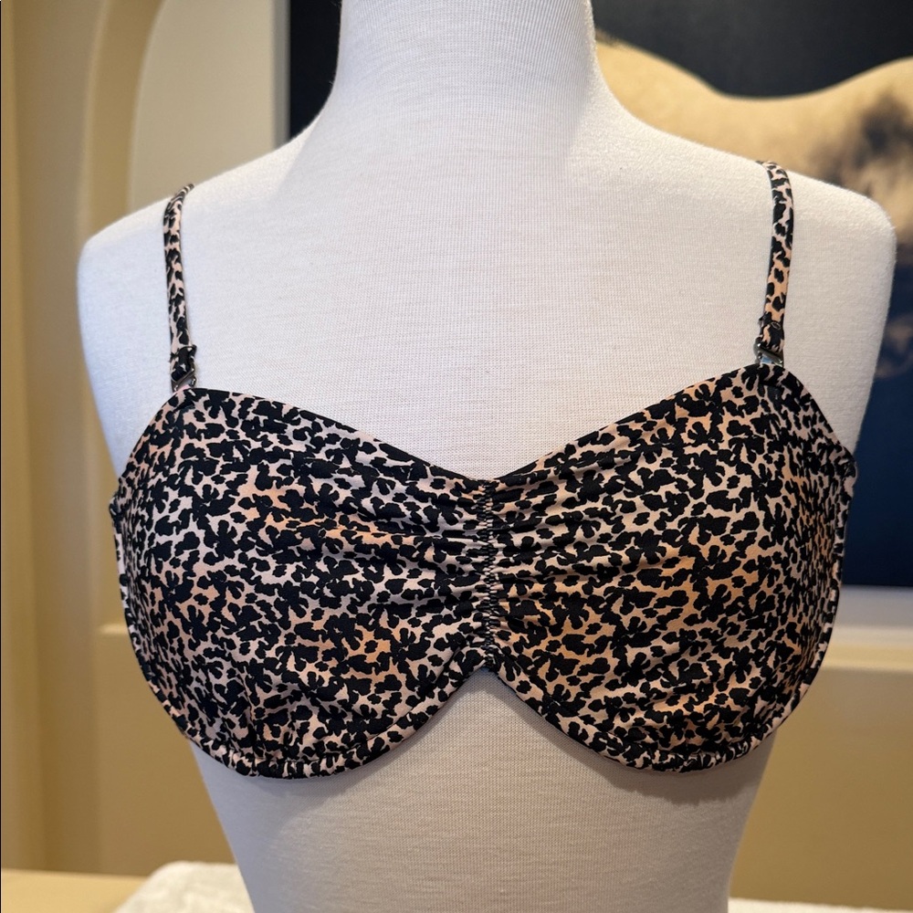 Maaji Leopard Floral Reversible Underwire Bikini Top - with removable straps